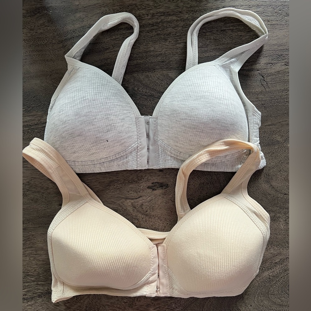 New Grey/Tan Padded Wireless Bras Bundle Size Small